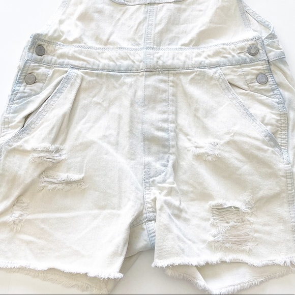 American Eagle Overall Shorts - Picture 3 of 5